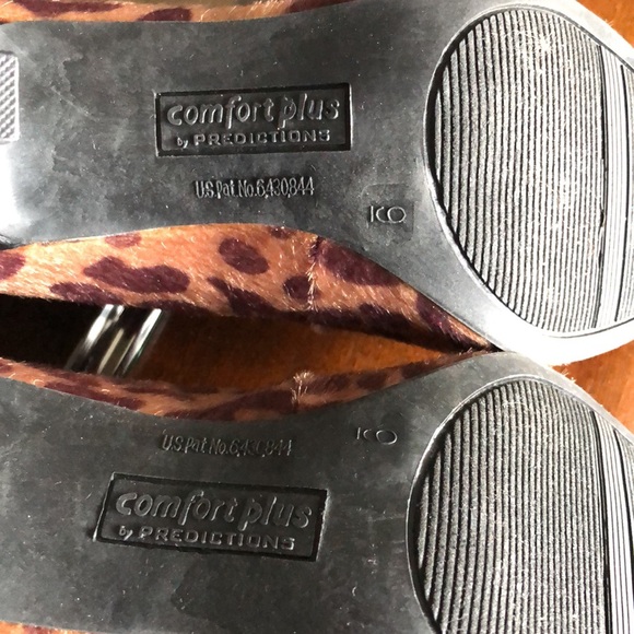 Women’s size 9 cheetah pattern comfort plus by predictions heels - Picture 7 of 9